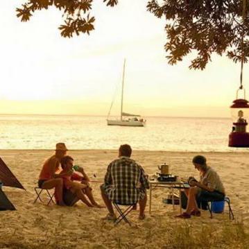 Group CAMPING AND JOURNEY