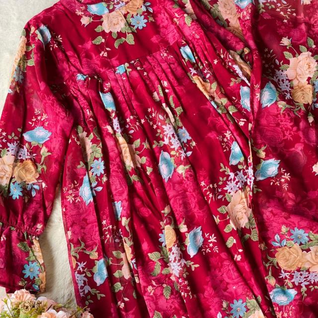 Ladies dresses, bags, s???????