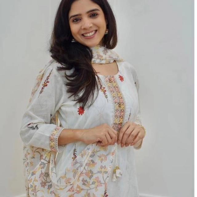 Royal kurti for women ?