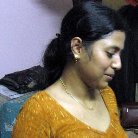 തുണ്ട് ലോകം ?