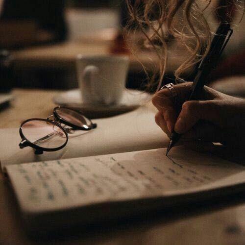 ✒الفاظوں کی دنیاں ?