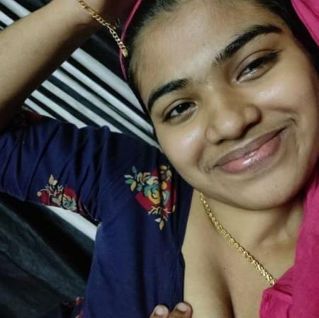 wife Pic Sharing Whatsapp group