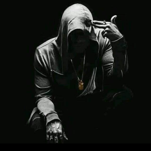 *_داســـــتانِ مـحــبت_* 
     *Å*