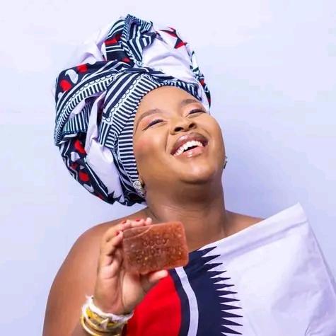 Holly ash Vimbela Whatsapp group