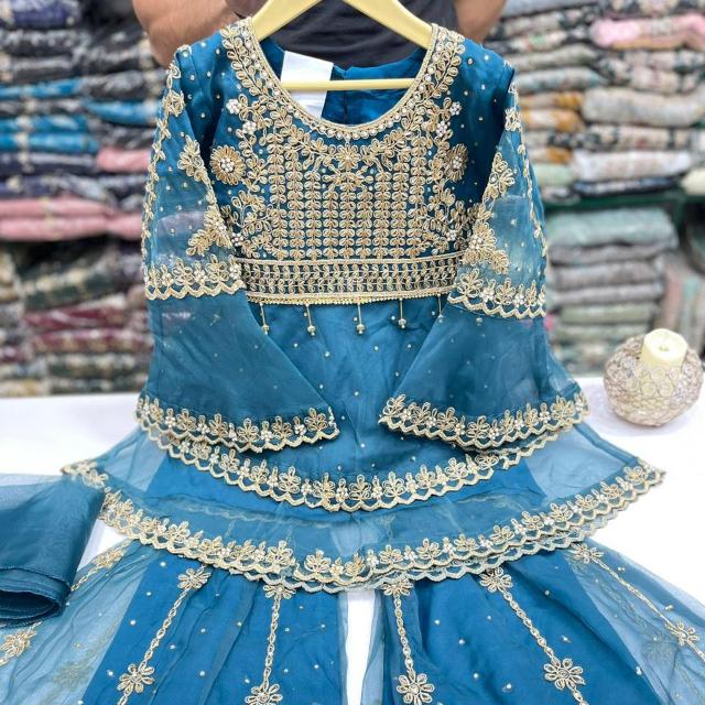 IS online shoping group✨?