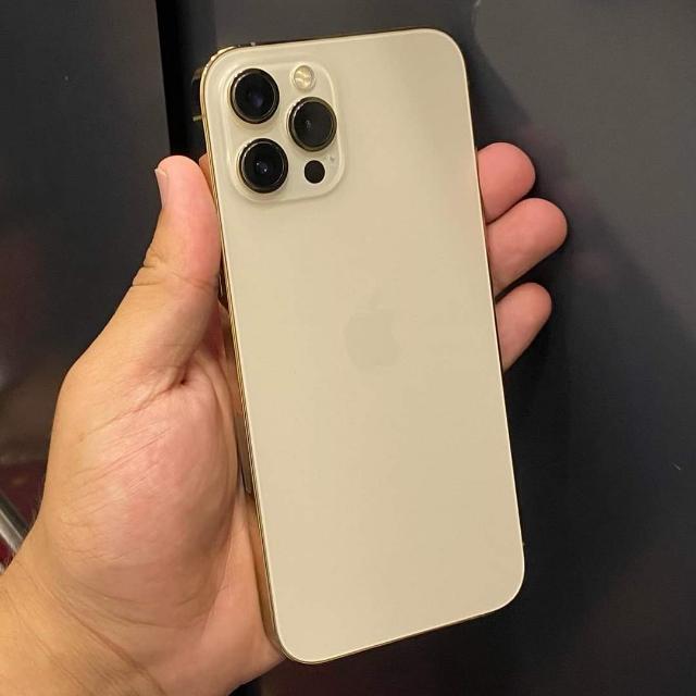 Non custom mobile brand ??