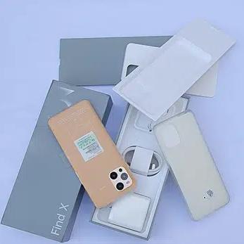I PHONE GIVAWAY Whatsapp group