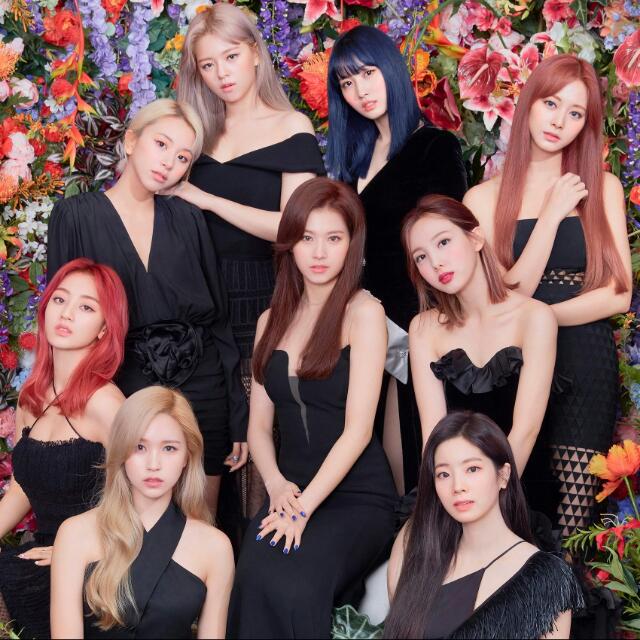 ONCETWICE INTRNASIONAL Whatsapp group