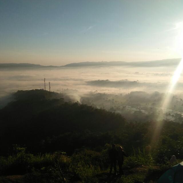 Berbagi itu indah