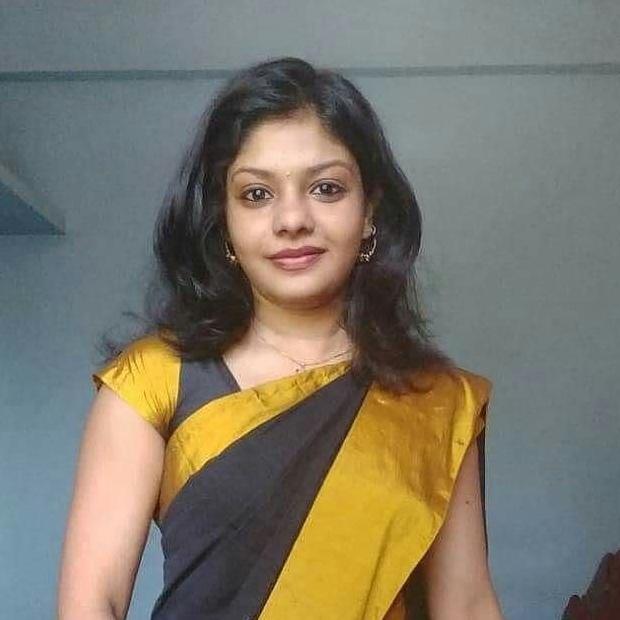 തുണ്ട് ലോകം ?