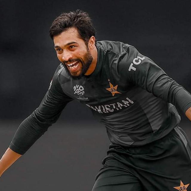 CRICKET FAN??