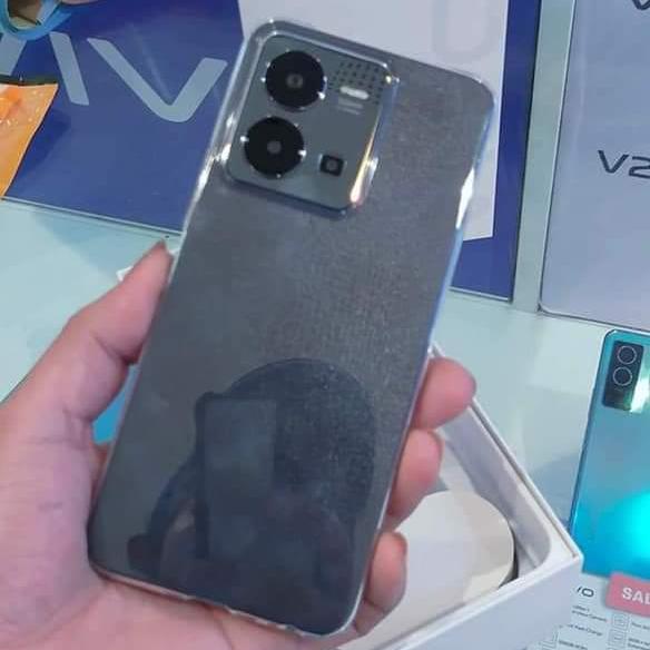 Non custom mobile