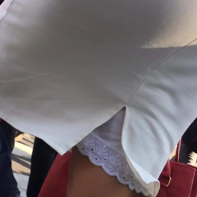 යට සාය පේනවා...??