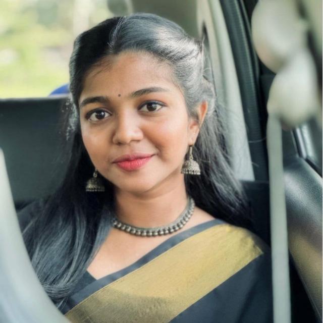 Telugu akka pellam?