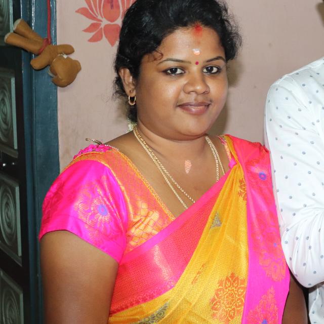 என் அண்ணி குள்ளிகுற