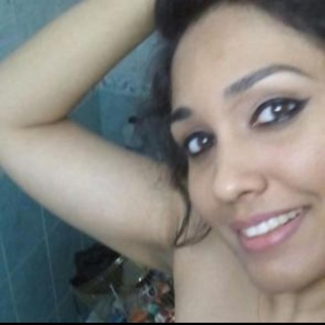 ??‍♀️தமிழ் அக்கா/அம்மா ஆ?