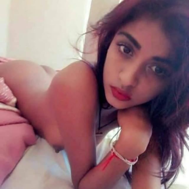 අම්මලට,ඇන්ටිලට,අක්කලට ආස උන්