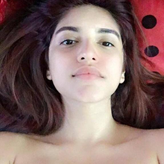 ?? වැඩිහිටියන්ට පමණයි??