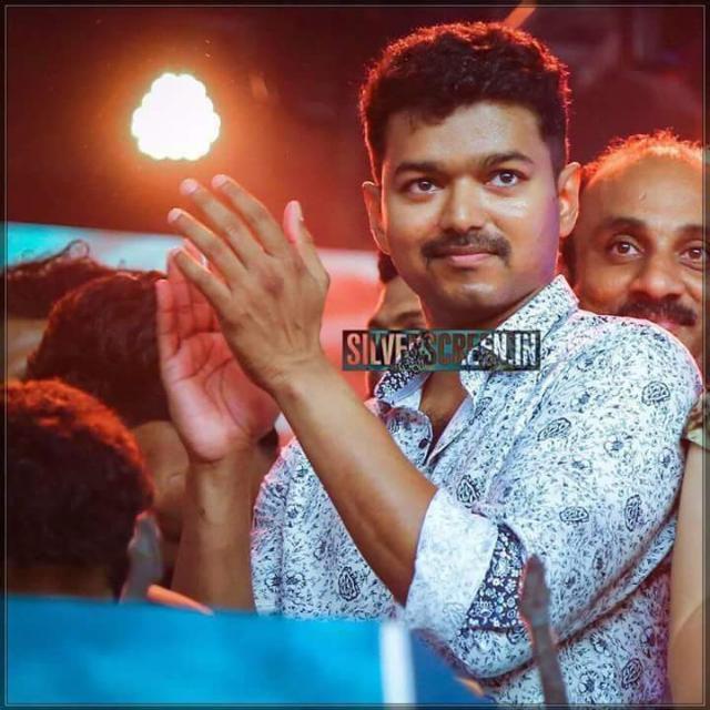 Thalapathy Fans Club ??