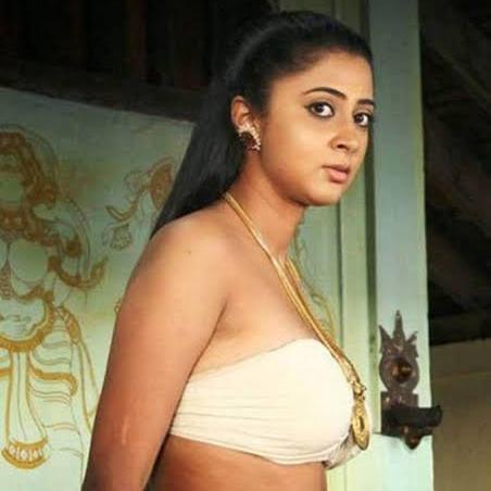 നാടൻ തുണ്ടുകൾ 