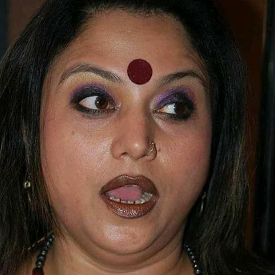 ?‍?Gujarati mom ?‍?