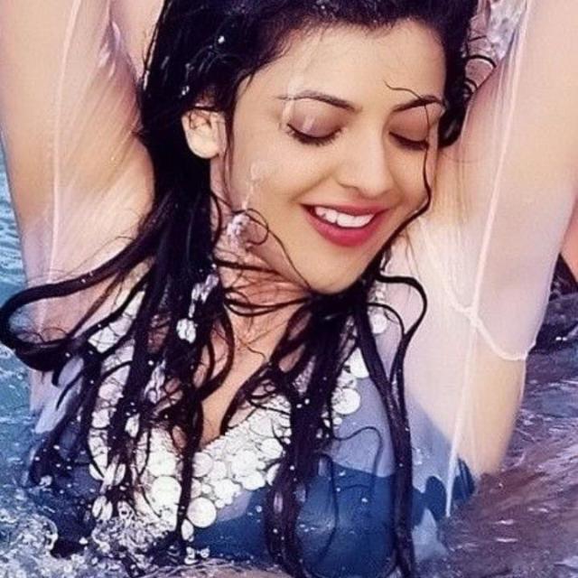 Tamil actress cum tribute ??