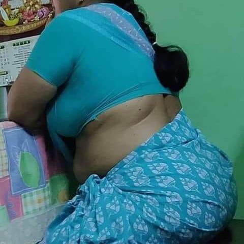 মায়ের গুদে ছেলের ধোন