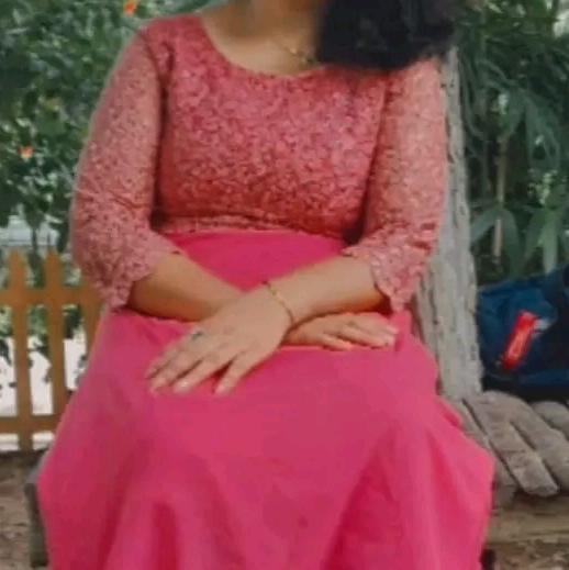 2000 രൂപക്ക് കളിയും റൂമും 