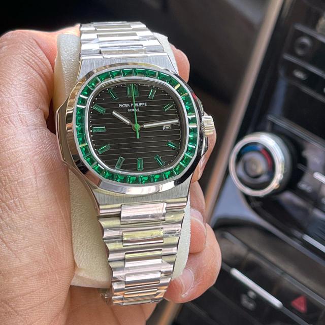 WATCH HUB Whatsapp group