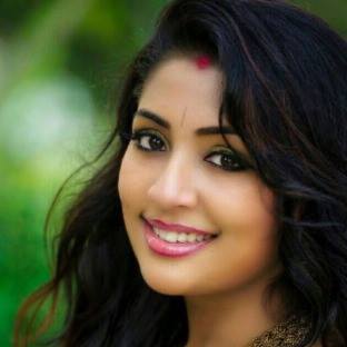 മധുരപ്പതിനേഴ്‌