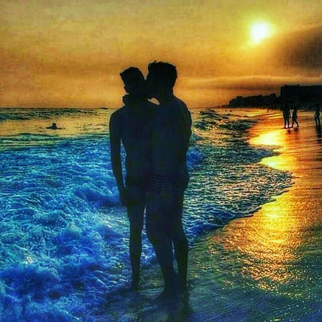 - රෑ සමනල්ලු -