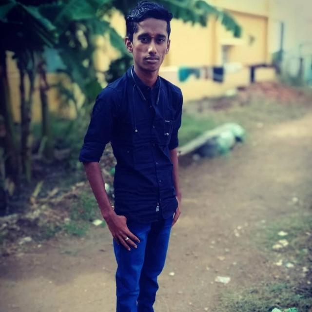 EMKSELVAM