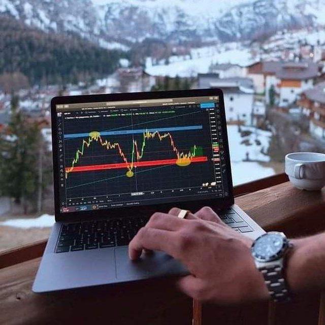 Safe account management and free signals ?