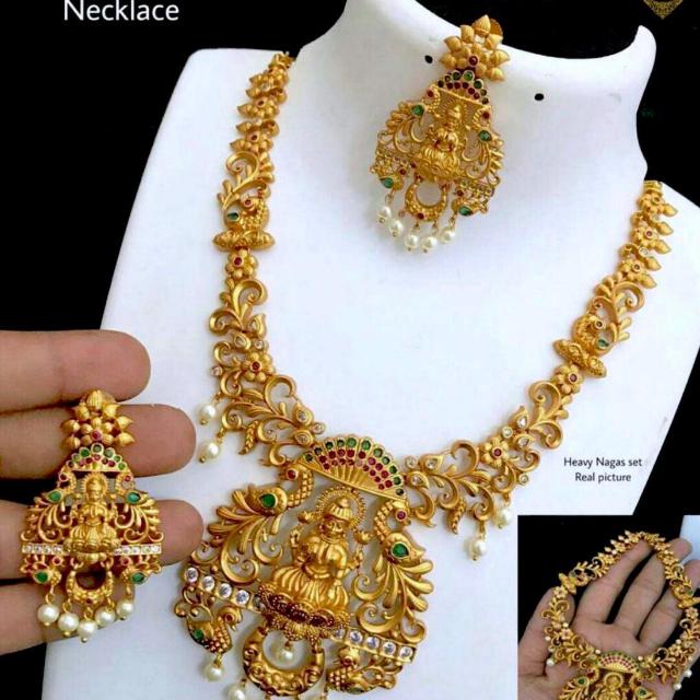 AARADHYA COLLECTIONS????