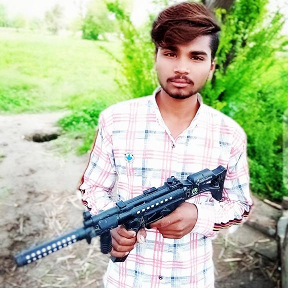 Group hai