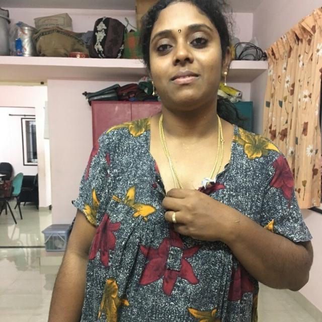 മല്ലു ആന്റി ?
