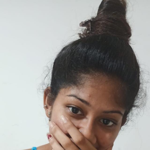 ආදරේ ??