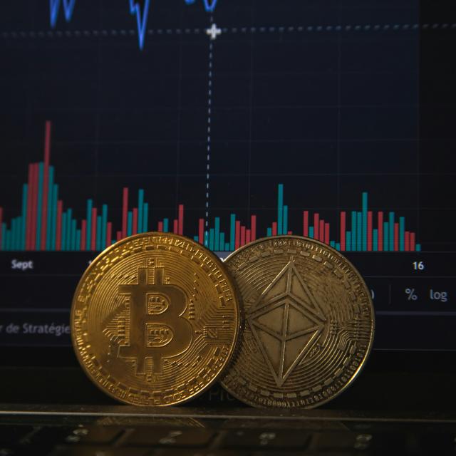 BITCOIN TRADE INVESTMENT PLATFORM ??