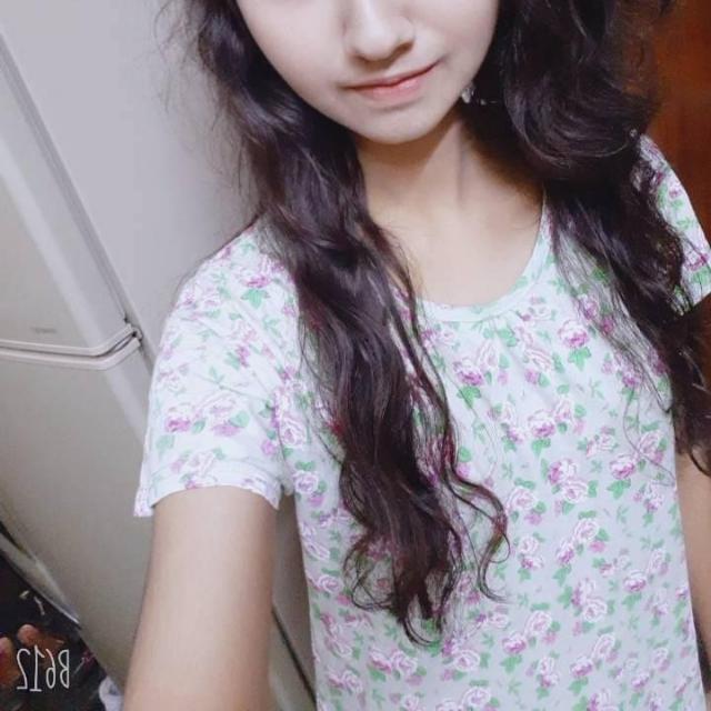 Nisha video call service Whatsapp group