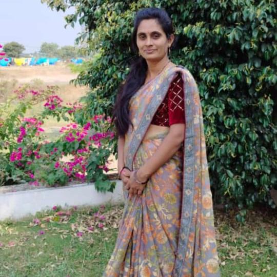 Wifes sharing Whatsapp group