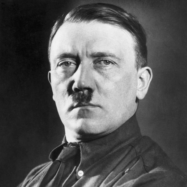 Kumis kotak?
