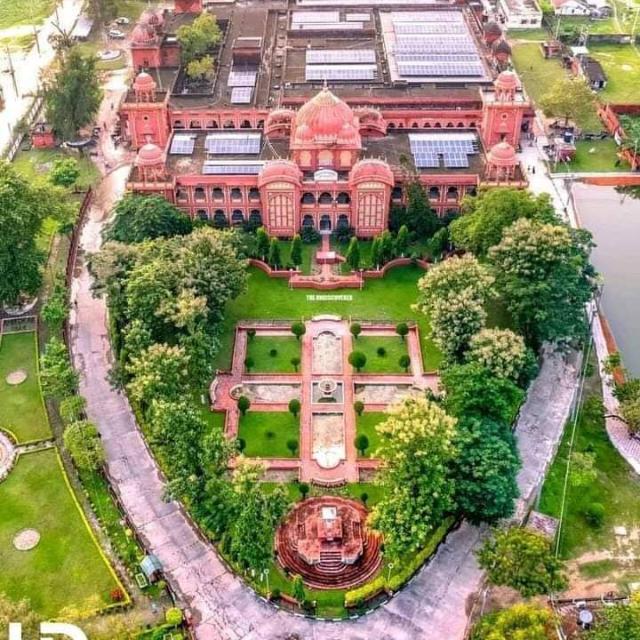 L.N.M.U  college information ?✍️