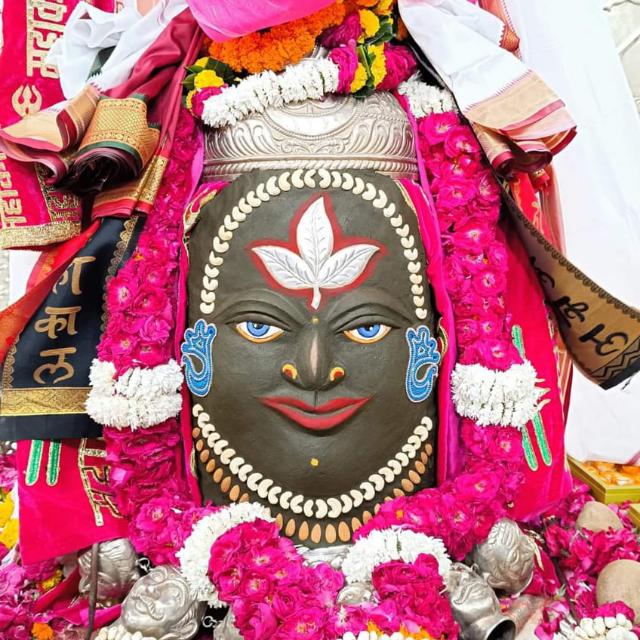 श्रीं महाकालेश्वर प्रभु ?
