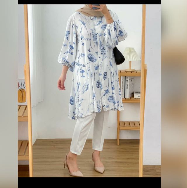 Dress in style ?