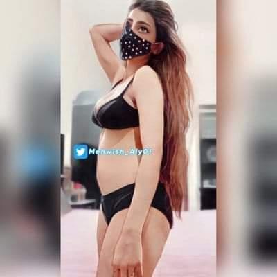 Mehwish Aly Official Group ?