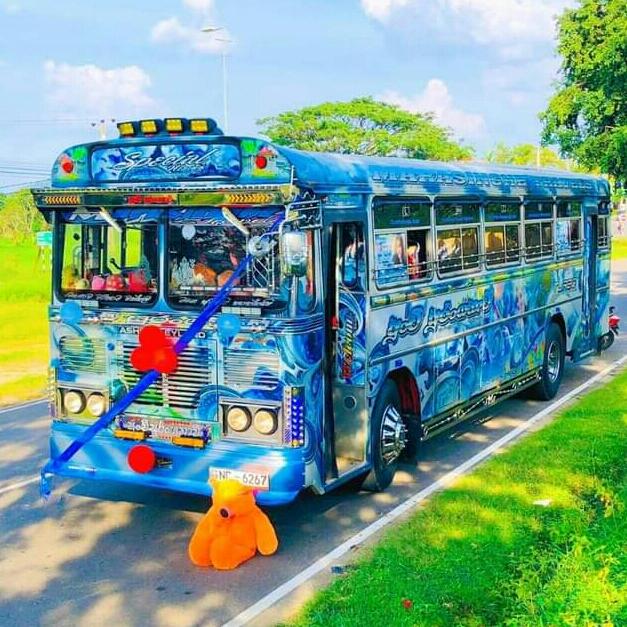 SL BUS PIKSO Whatsapp group