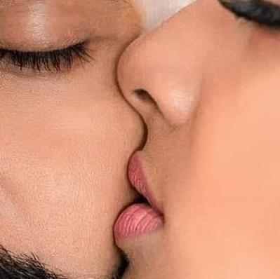 Hot sinhala