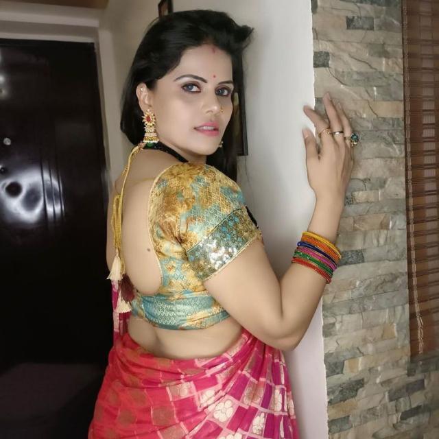 મમ્મી ની સેક્સી વાતો ??