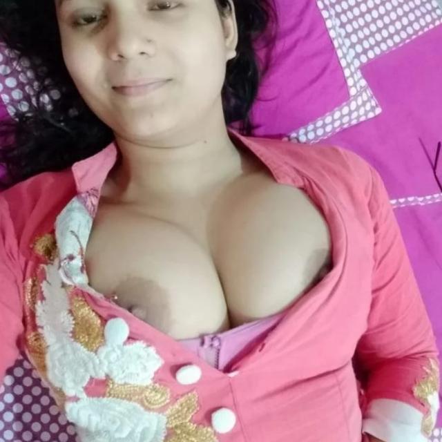 priyanshi genuine service provide Whatsapp group